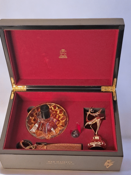 Her Majesty Aurora Scents